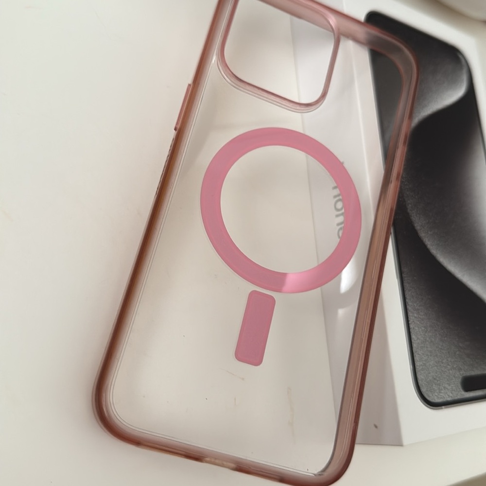 Apple iphone case holder